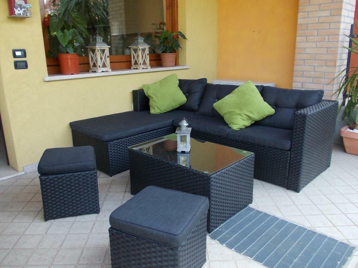 Alessandria Residence Desenzano del Garda Bagian luar foto